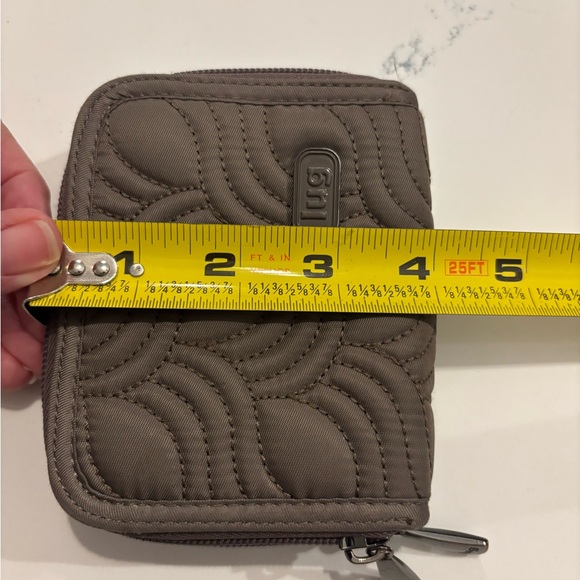 Lug Splits Compact RFID Quilted Wallet in Taupe - Picture 8 of 8